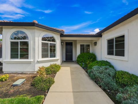 Photograph 4 of 1421 Spinnaker Dr