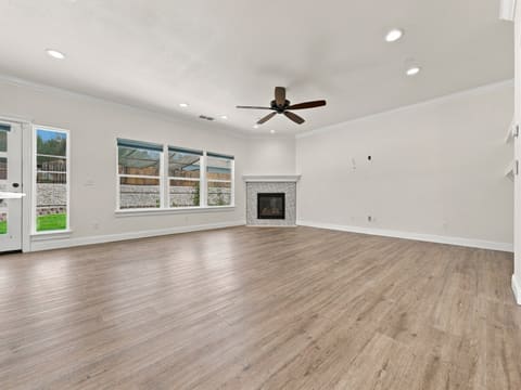 Photograph 7 of 1421 Spinnaker Dr